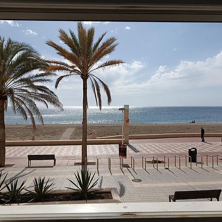Piso Primera Linea Playa Almería Exterior photo